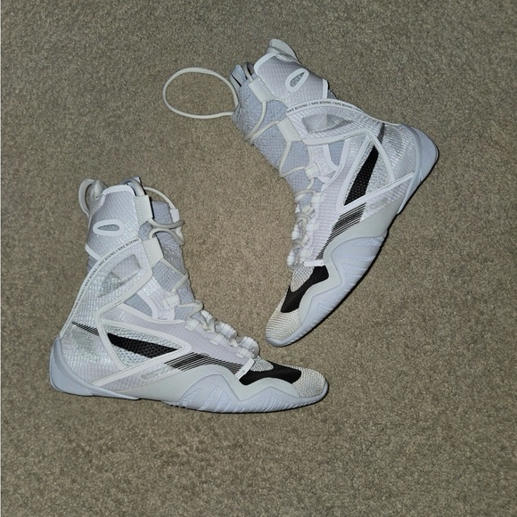 Nike Hyper K.O 2.0 (Size 9.5) (used twice) - Picture 4 of 7